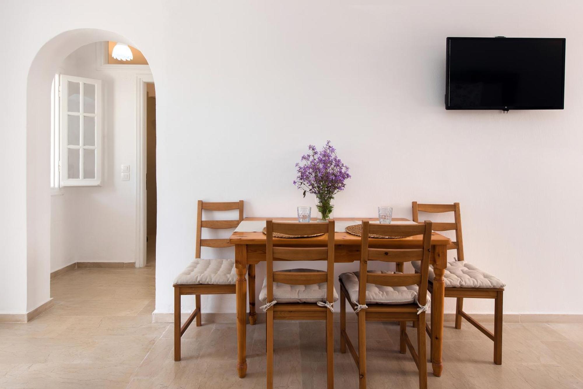 Nisea Apartments Ipsos Room photo